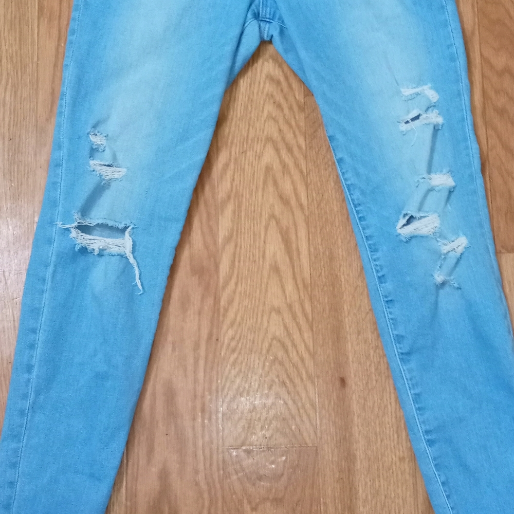 Jeans - Picture 4 of 5